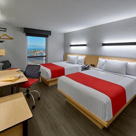 City Express By Marriott Ciudad Victoria Exterior foto