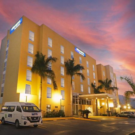 City Express By Marriott Ciudad Victoria Exterior foto