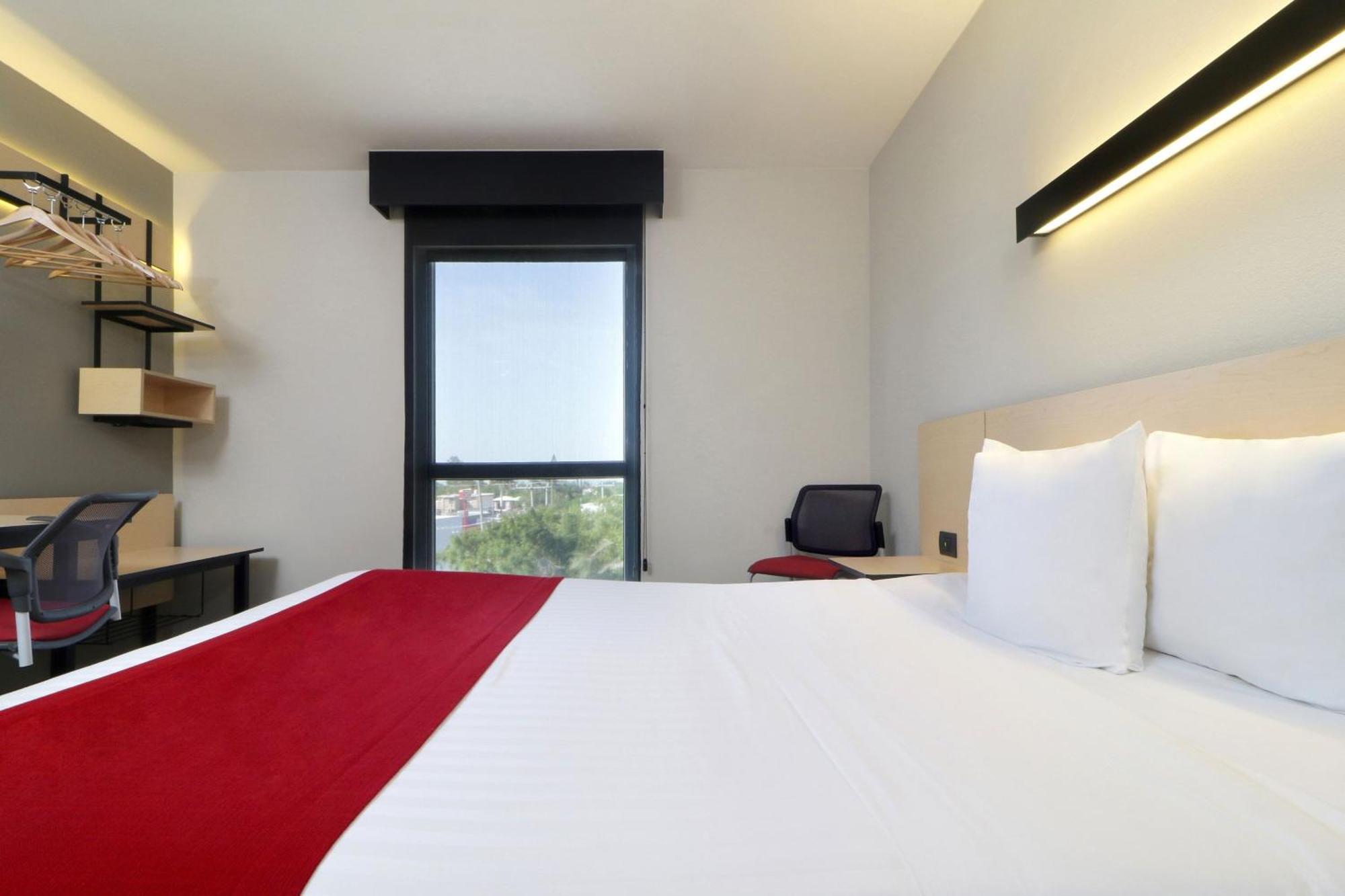 City Express By Marriott Ciudad Victoria Exterior foto